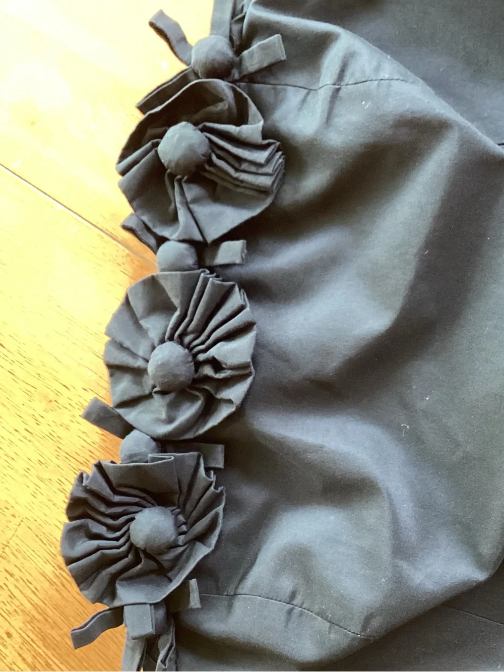 Lilly Pulitzer Belinda Rosette Black Strapless Dress - size 6 - Silk Blend - Picture 5 of 11